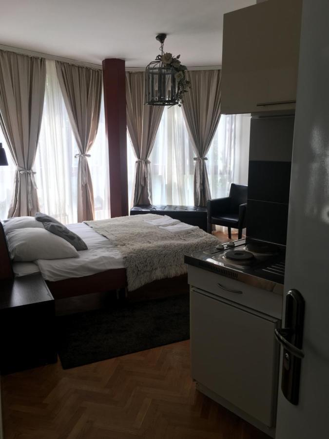 Visoki Stevan Apartments Белград Екстер'єр фото